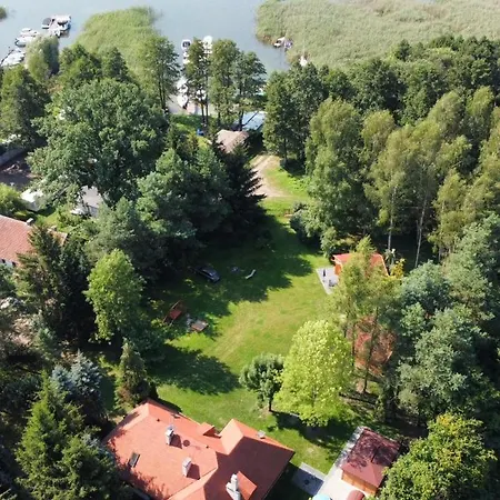 Konukevi Mazurski Ze Swierka Syberyjskiego Z Klimatyzacja *